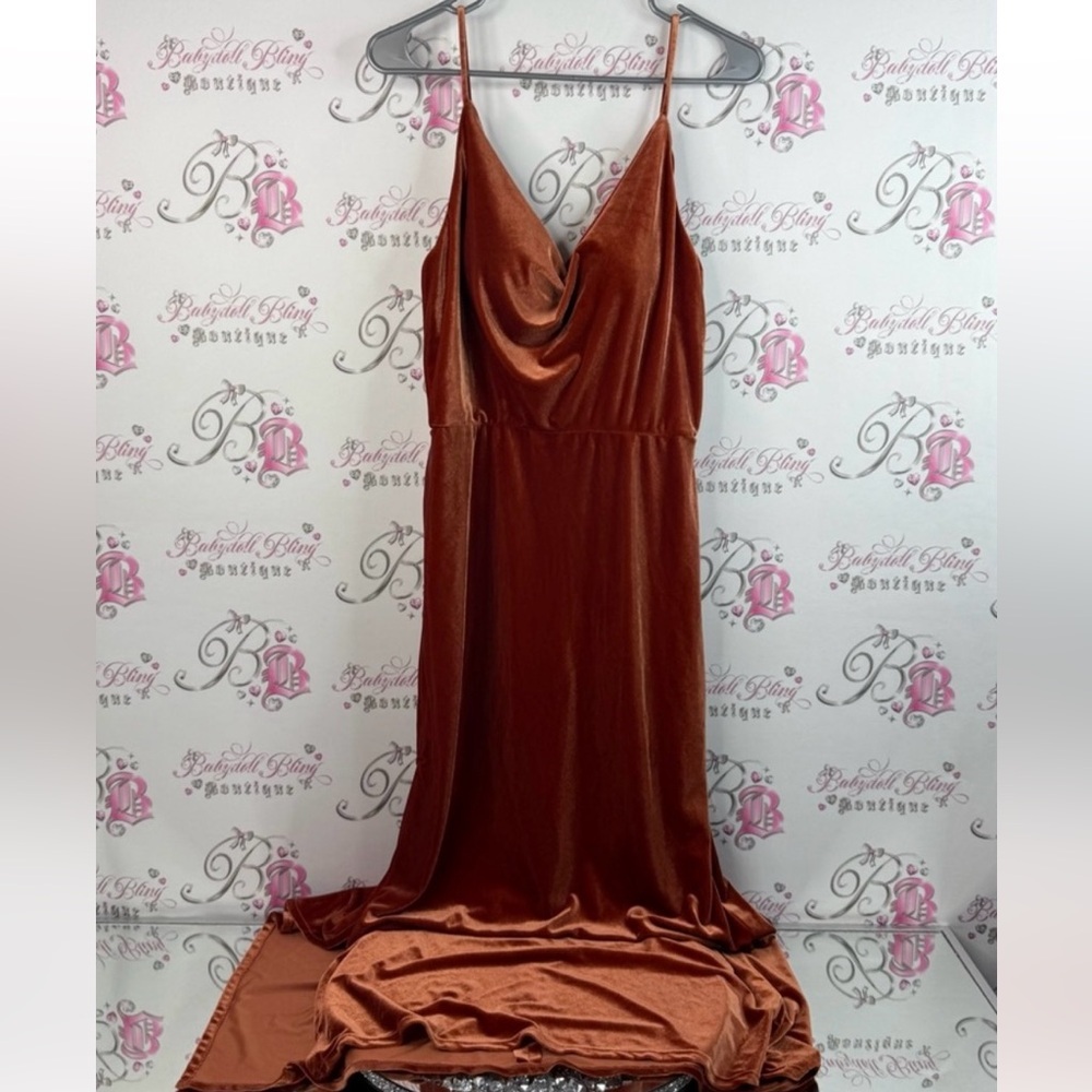 SORELLA VITA dress orange shiny shimmer soft long Vneck Satin Dress luxury